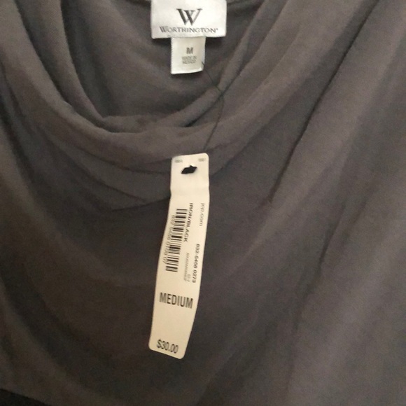 Size medium top - Picture 2 of 4